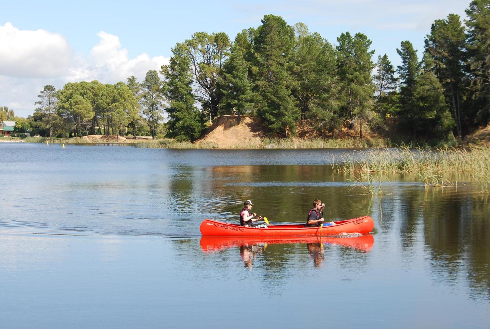 Beechworth Lake Sambell Caravan Park ภายนอก รูปภาพ